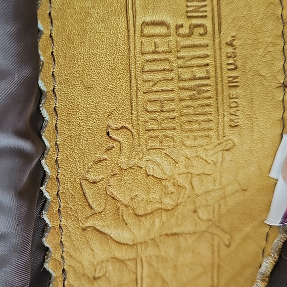 VINTAGE BRANDED GARMENTS SUEDE FRINGED KIDS LEATHER JACKET - Picture 7 of 16